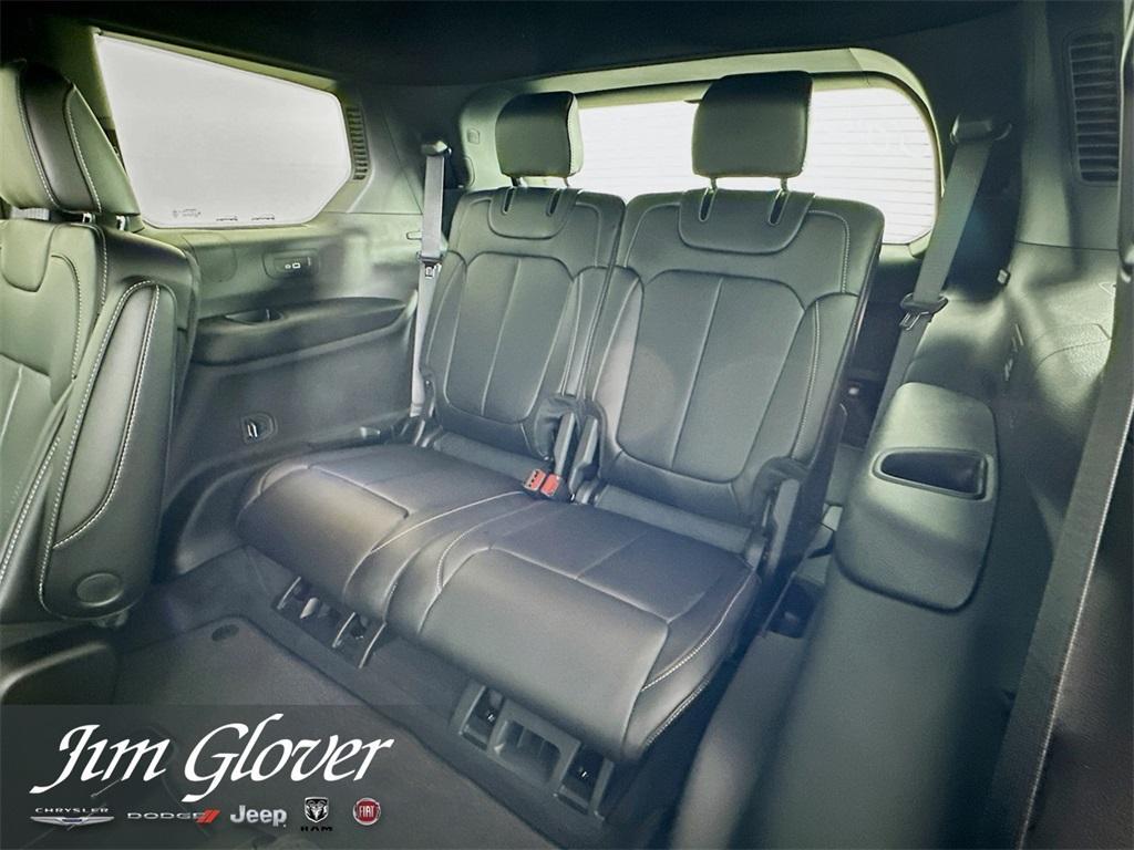 new 2025 Jeep Grand Cherokee L car, priced at $45,057
