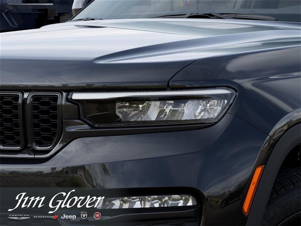 new 2025 Jeep Grand Cherokee car, priced at $50,204
