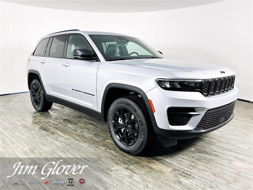 new 2025 Jeep Grand Cherokee car, priced at $41,524