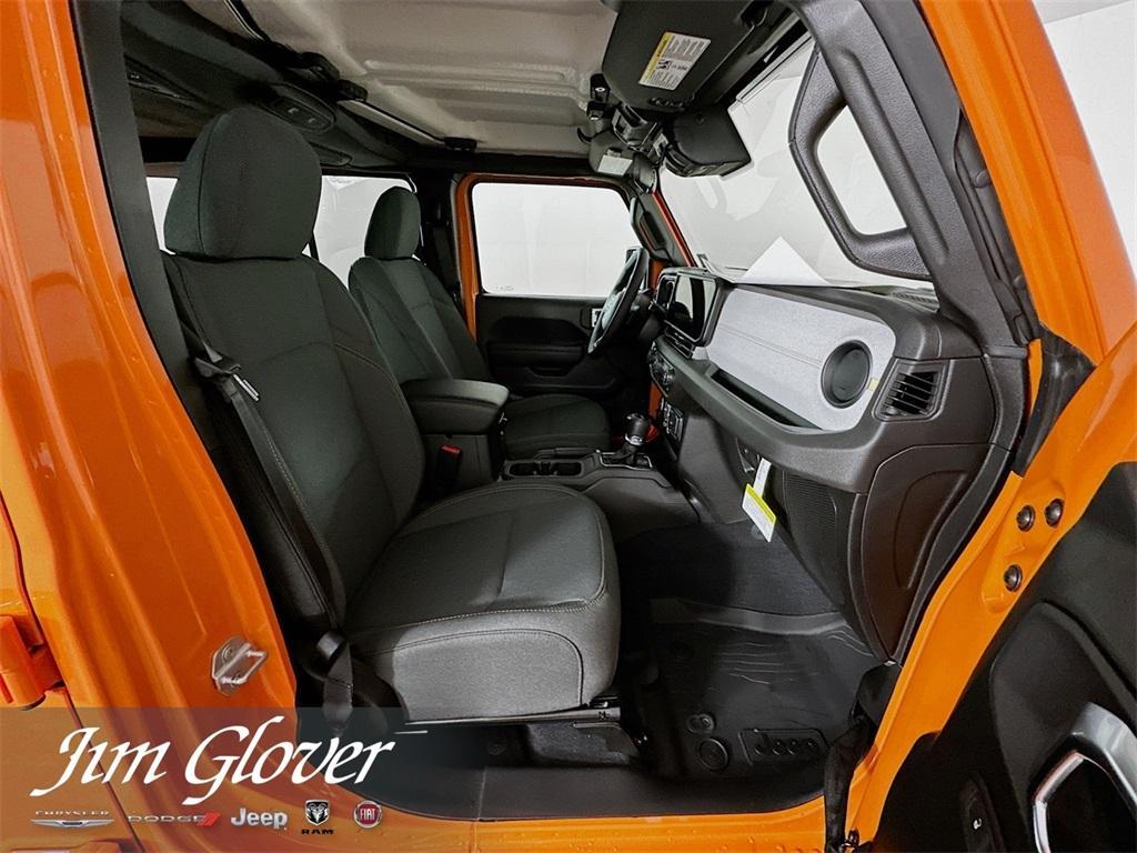new 2025 Jeep Wrangler car, priced at $45,042