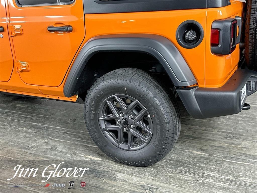 new 2025 Jeep Wrangler car, priced at $45,042