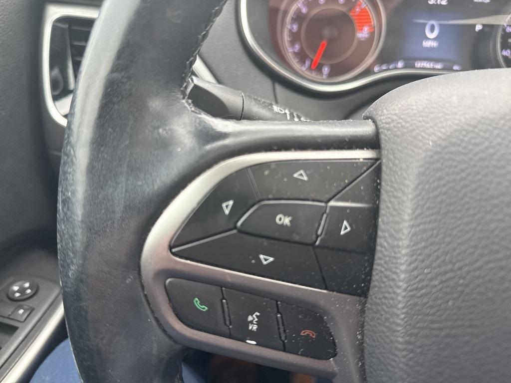 used 2019 Jeep Cherokee car, priced at $14,898