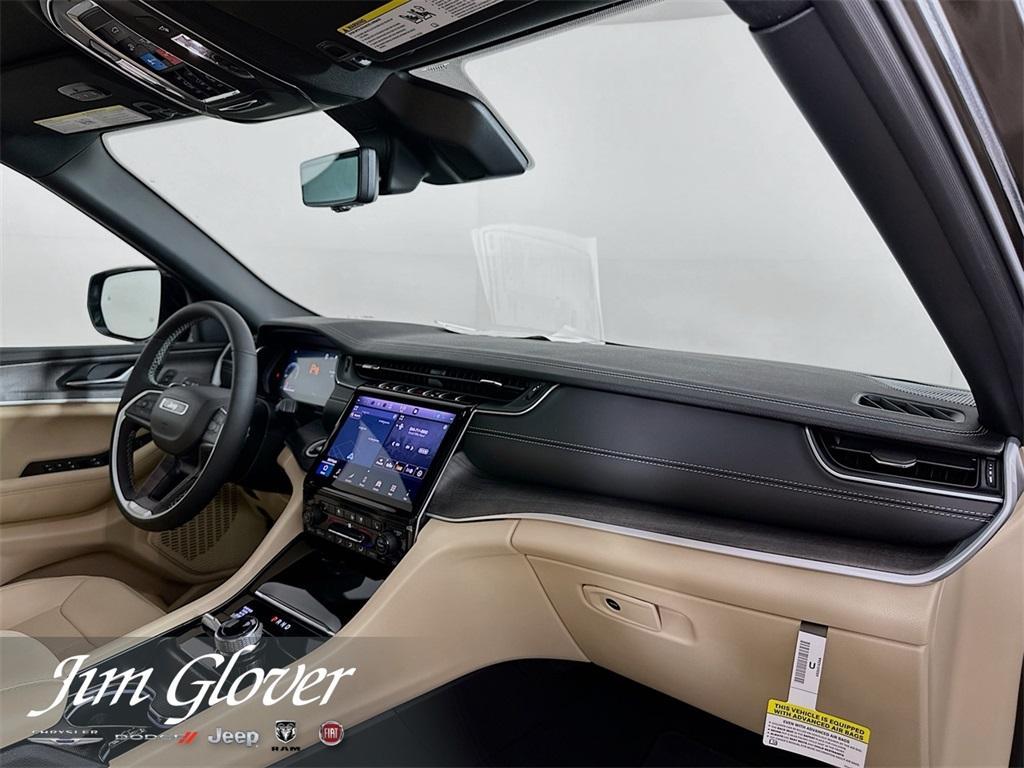 new 2025 Jeep Grand Cherokee L car, priced at $46,484