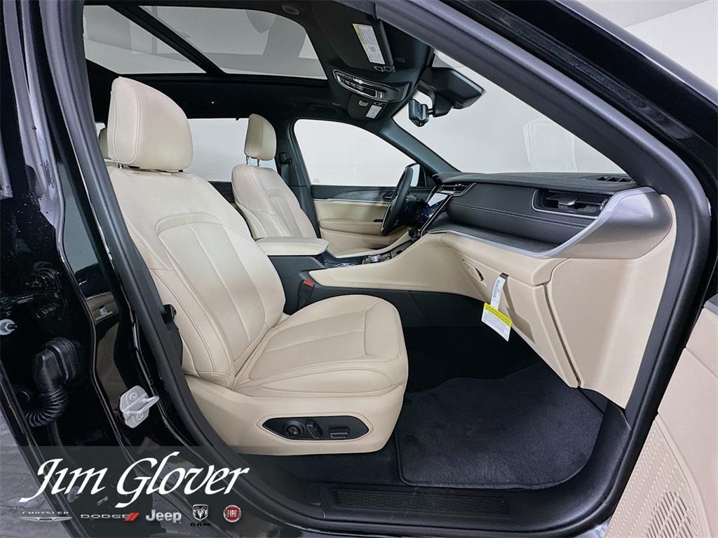 new 2025 Jeep Grand Cherokee L car, priced at $46,484