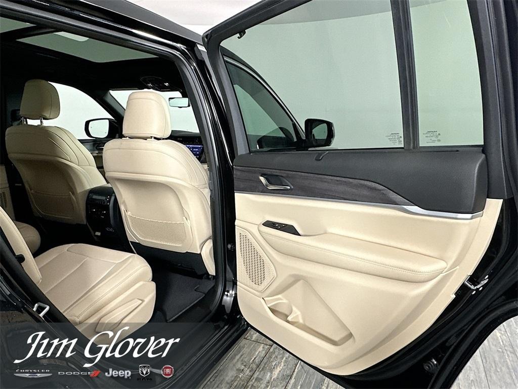 new 2025 Jeep Grand Cherokee L car, priced at $46,484