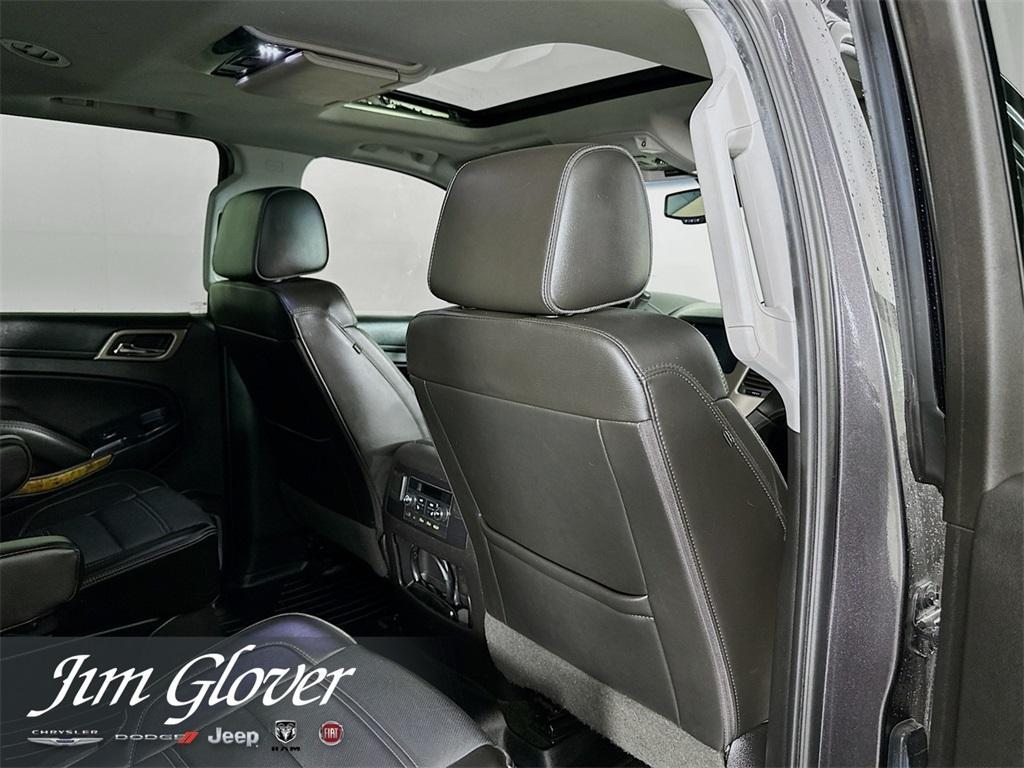 used 2017 GMC Yukon car, priced at $31,999
