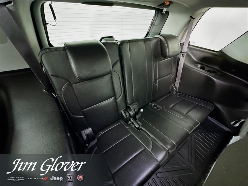used 2017 GMC Yukon car, priced at $31,999