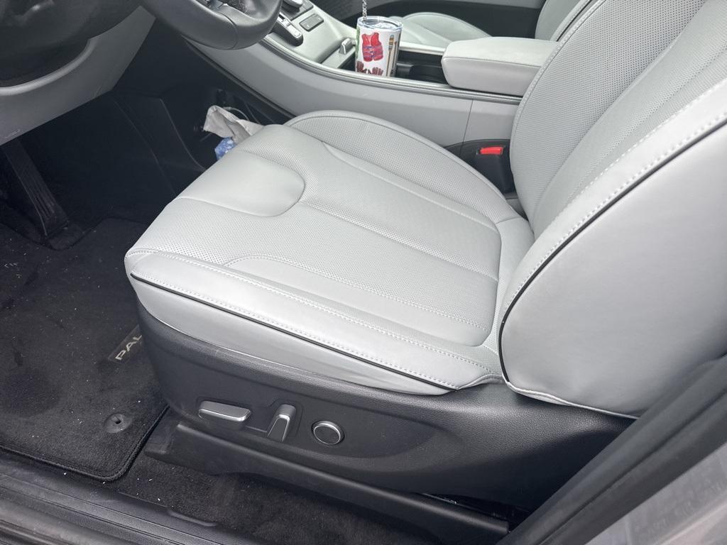 used 2025 Hyundai Palisade car, priced at $38,633