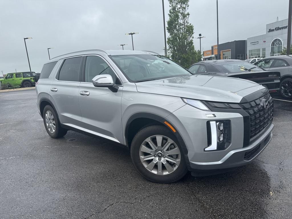 used 2025 Hyundai Palisade car, priced at $38,633