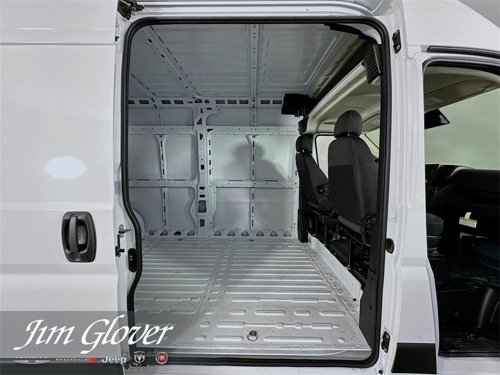 new 2025 Ram ProMaster 2500 car, priced at $48,532