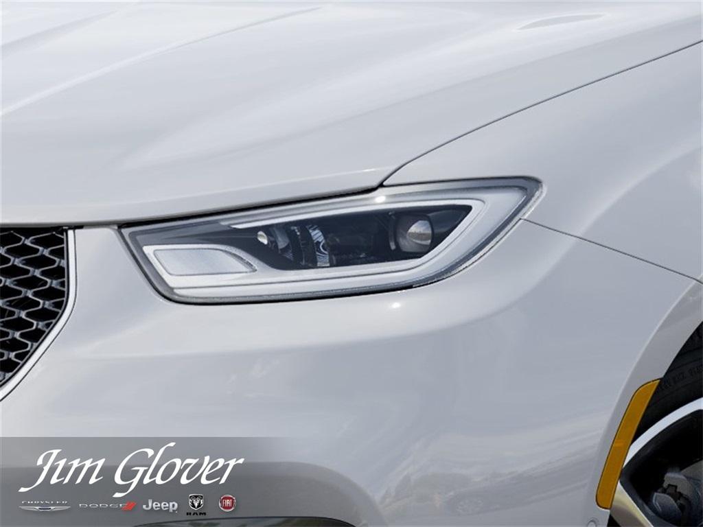 new 2026 Chrysler Pacifica car, priced at $54,450