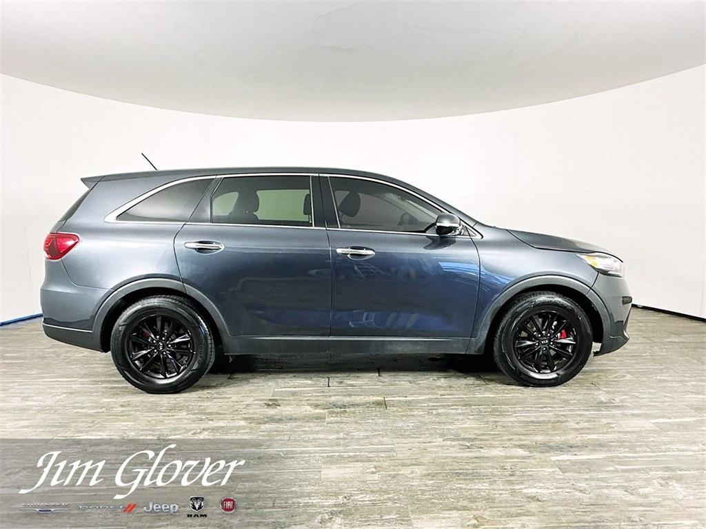 used 2020 Kia Sorento car, priced at $14,119