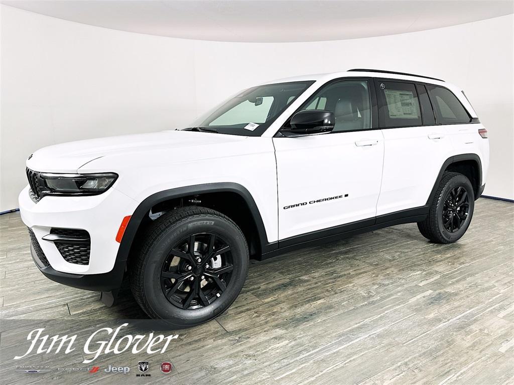 new 2025 Jeep Grand Cherokee car, priced at $40,033
