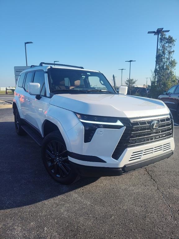 used 2024 Lexus GX 550 car, priced at $78,632