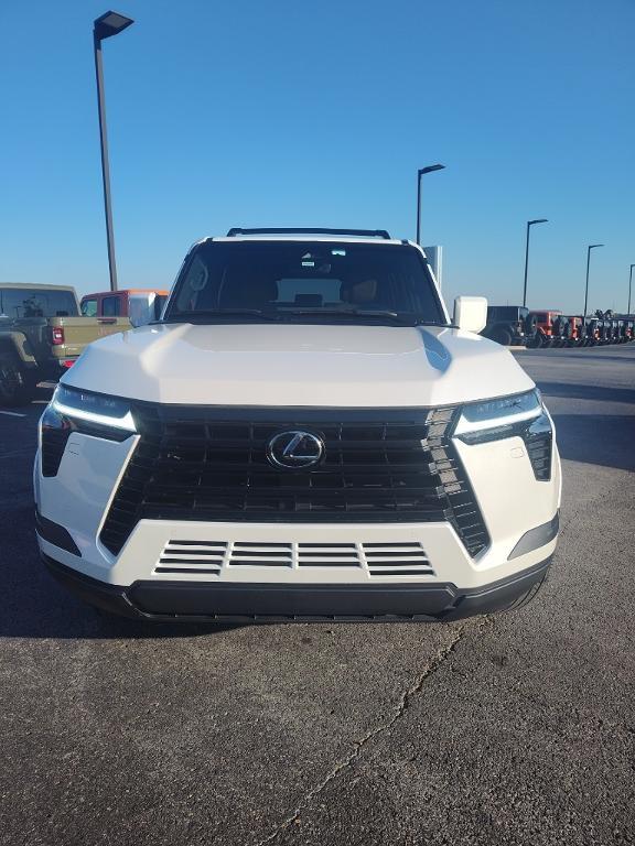 used 2024 Lexus GX 550 car, priced at $78,632