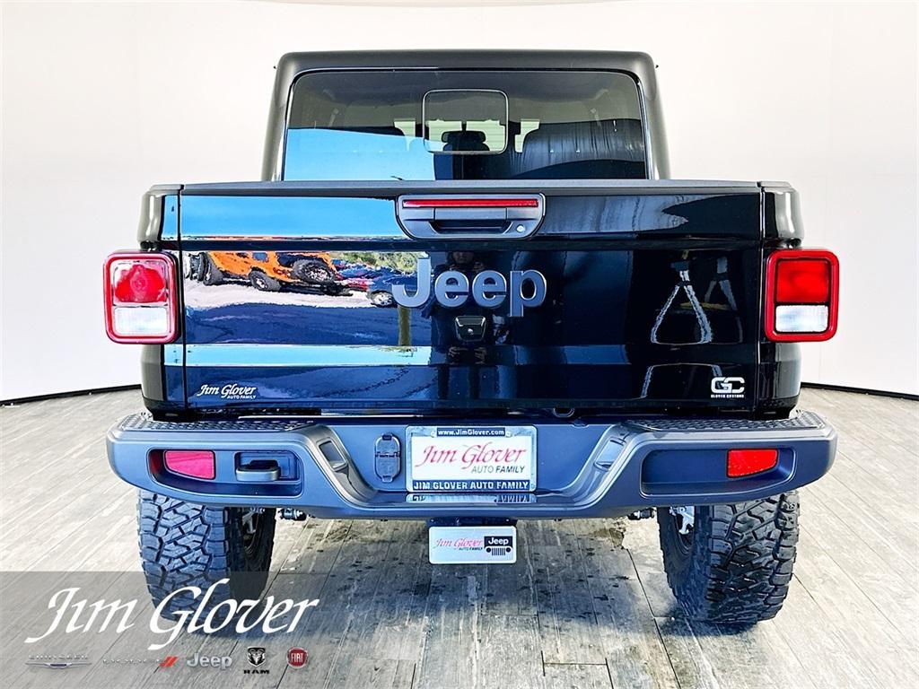 new 2025 Jeep Gladiator car, priced at $49,051