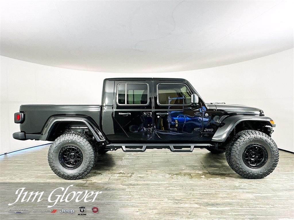 new 2025 Jeep Gladiator car, priced at $49,051