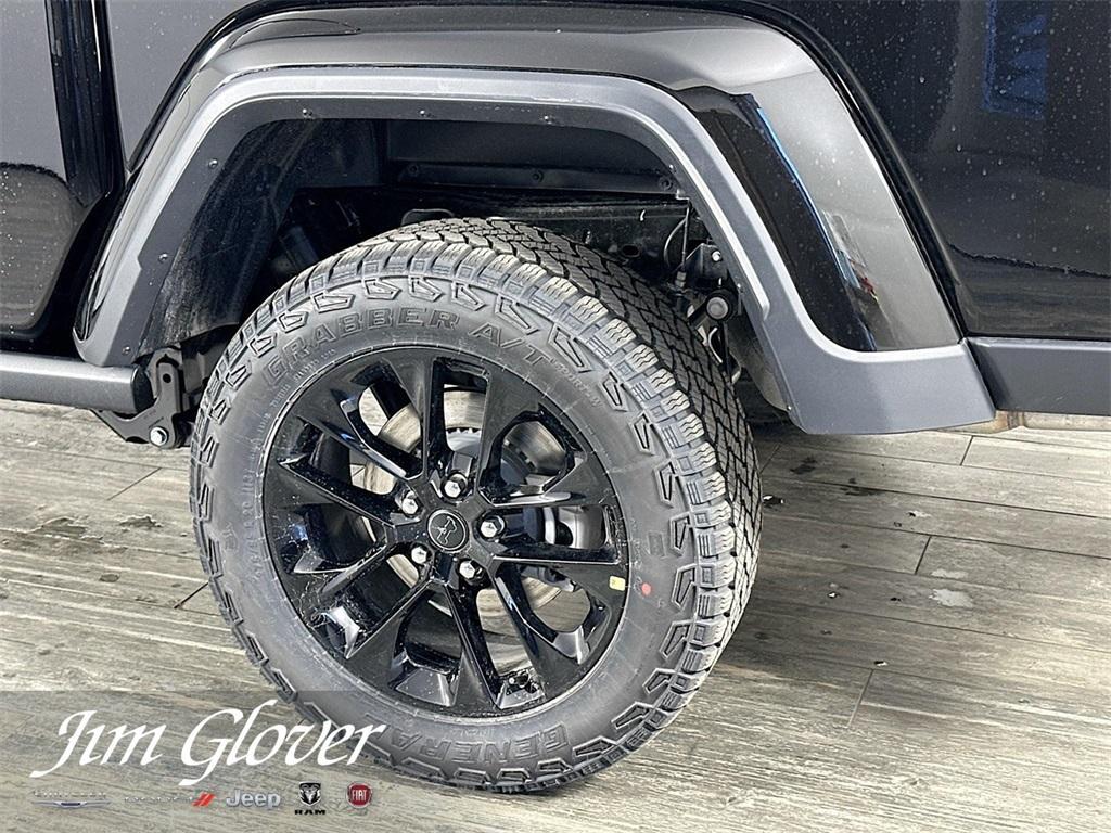 new 2025 Jeep Gladiator car, priced at $49,051