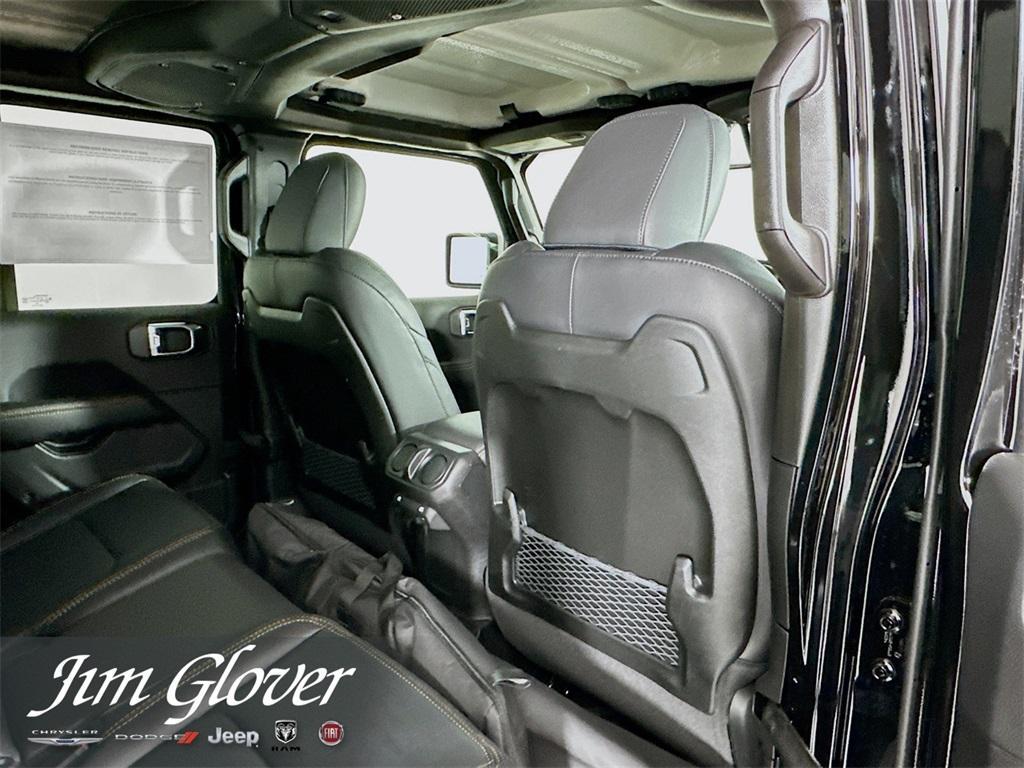 new 2025 Jeep Gladiator car, priced at $47,524
