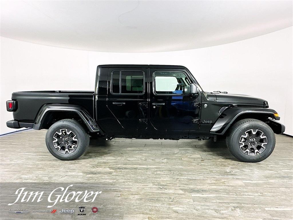 new 2025 Jeep Gladiator car, priced at $47,524