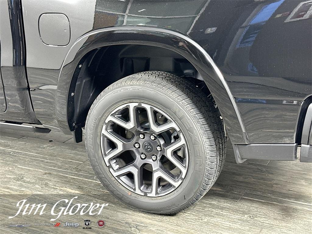 new 2025 Ram 1500 car, priced at $59,202