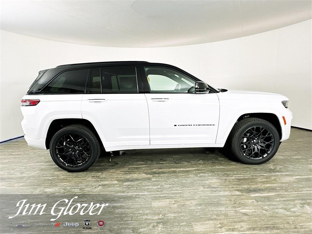 new 2025 Jeep Grand Cherokee car, priced at $60,030