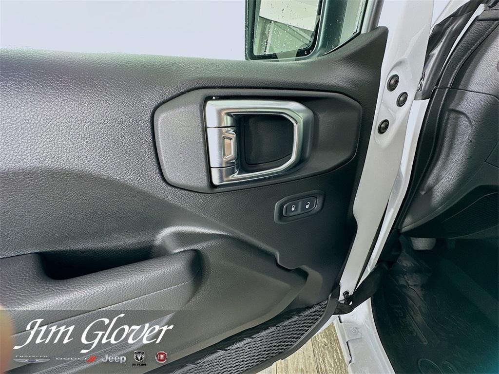 new 2026 Jeep Wrangler car, priced at $38,167