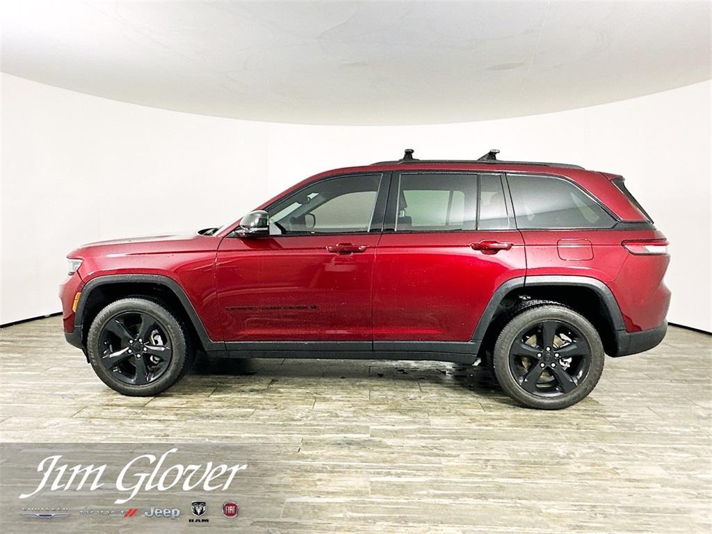 used 2023 Jeep Grand Cherokee car, priced at $35,395