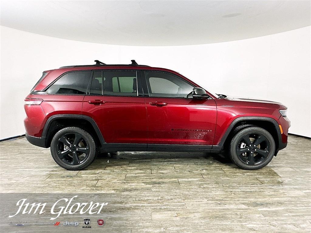used 2023 Jeep Grand Cherokee car, priced at $35,395