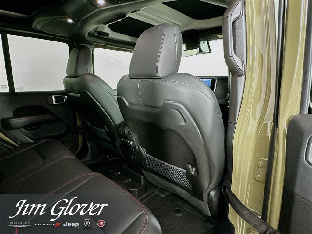 new 2025 Jeep Wrangler car, priced at $61,559