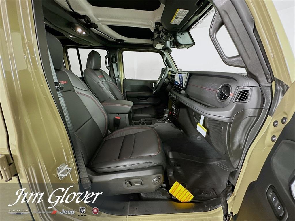 new 2025 Jeep Wrangler car, priced at $61,559