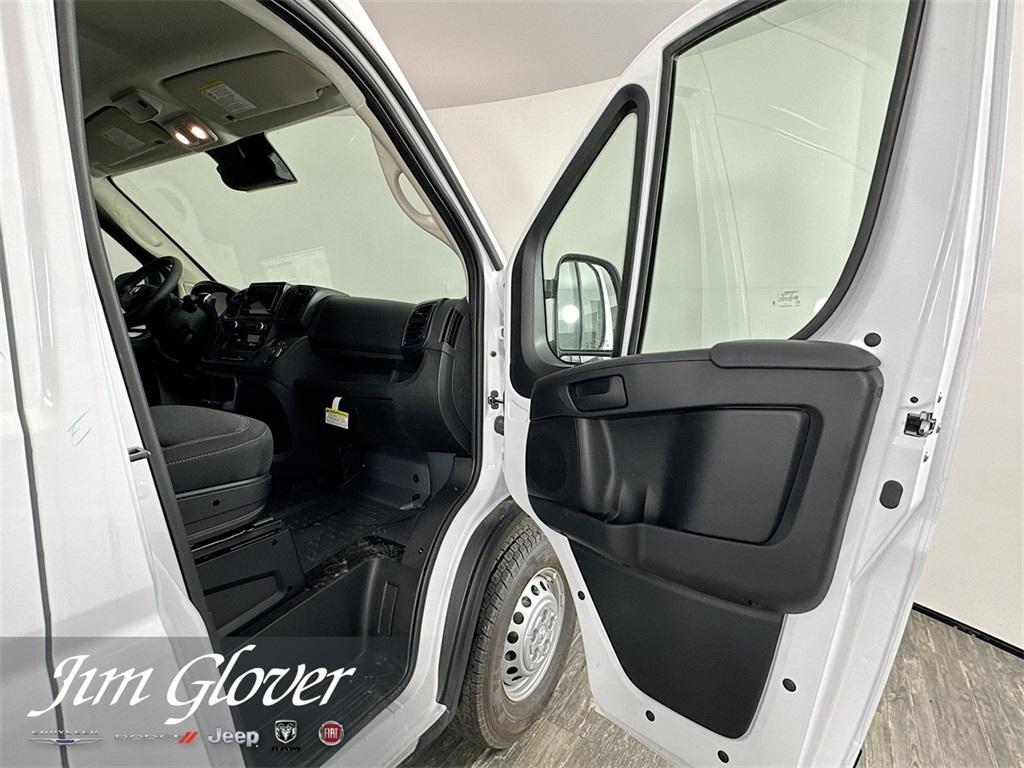 new 2025 Ram ProMaster 2500 car, priced at $47,532