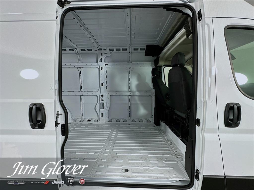 new 2025 Ram ProMaster 2500 car, priced at $47,532