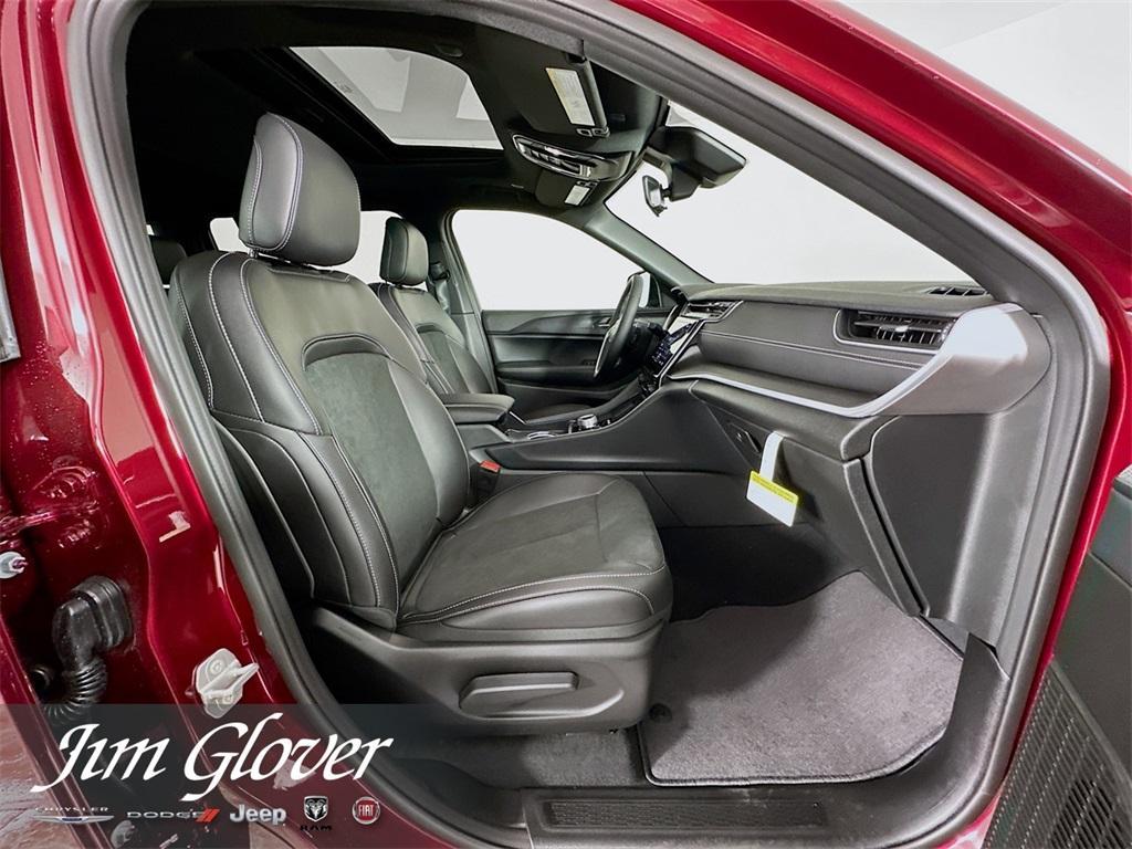 new 2025 Jeep Grand Cherokee L car, priced at $41,638