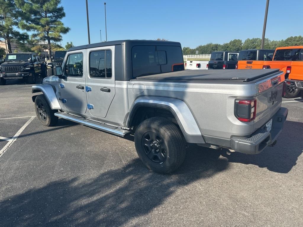 used 2020 Jeep Gladiator car, priced at $25,812
