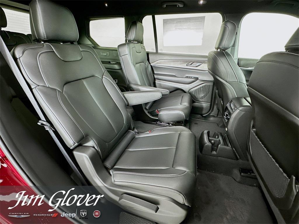 new 2025 Jeep Grand Cherokee L car, priced at $44,847