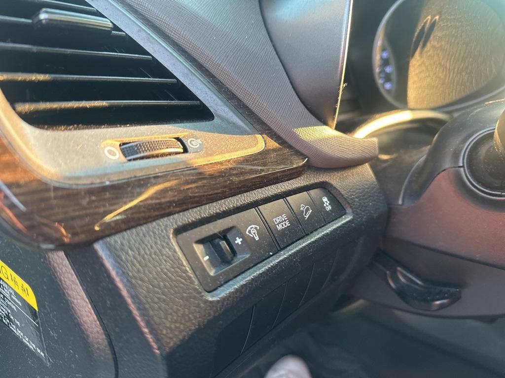used 2018 Hyundai Santa Fe Sport car, priced at $12,451