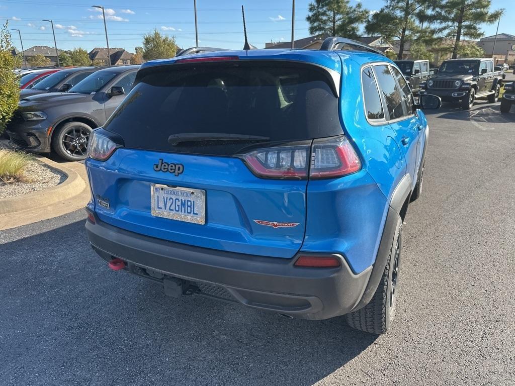 used 2022 Jeep Cherokee car, priced at $21,357