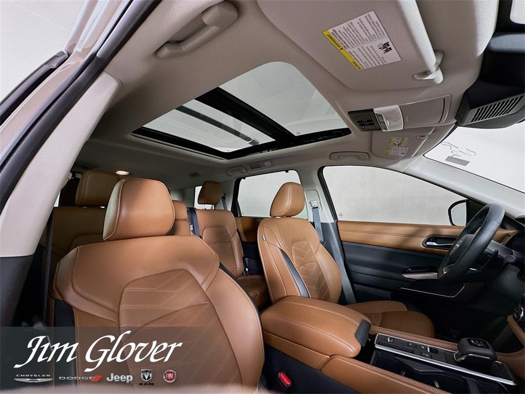 used 2024 Nissan Pathfinder car, priced at $41,889