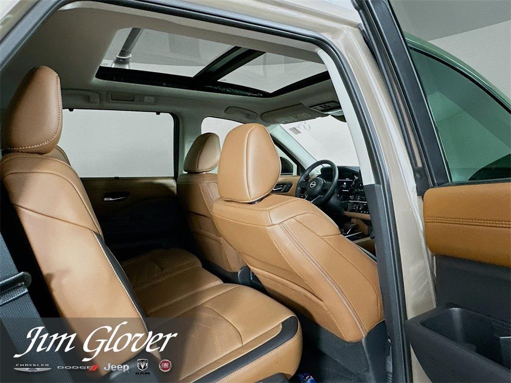 used 2024 Nissan Pathfinder car, priced at $41,889
