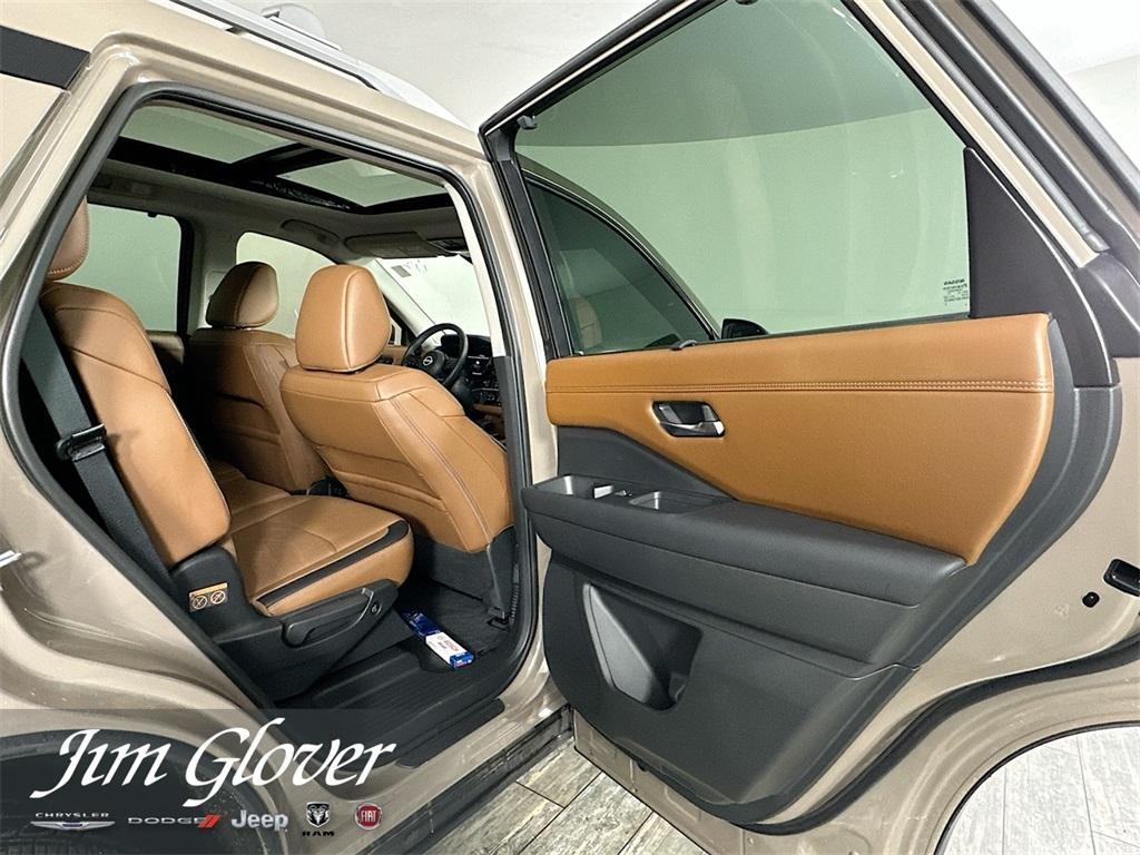 used 2024 Nissan Pathfinder car, priced at $41,889