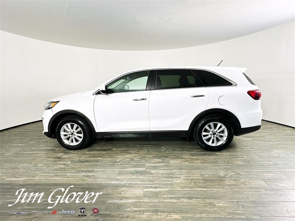used 2020 Kia Sorento car, priced at $22,044