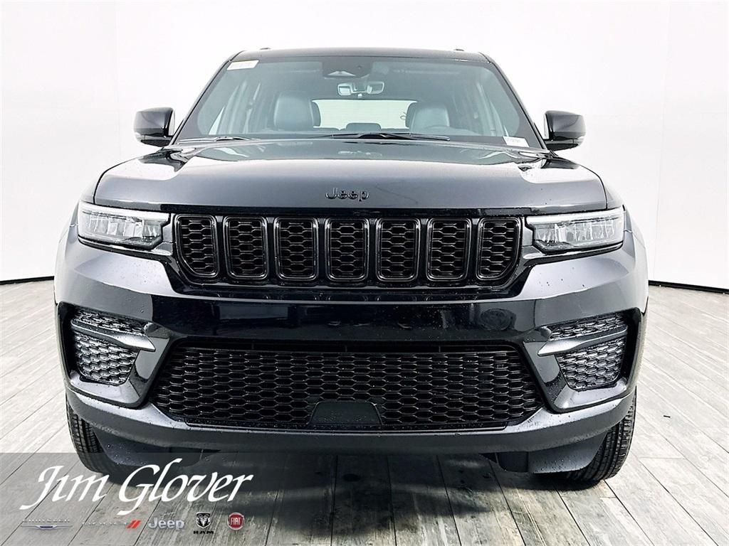 new 2025 Jeep Grand Cherokee car, priced at $39,025