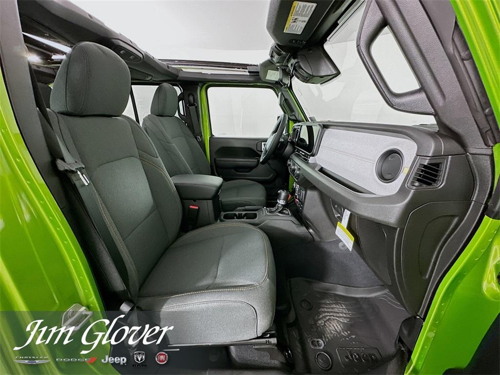 new 2025 Jeep Wrangler car, priced at $45,131