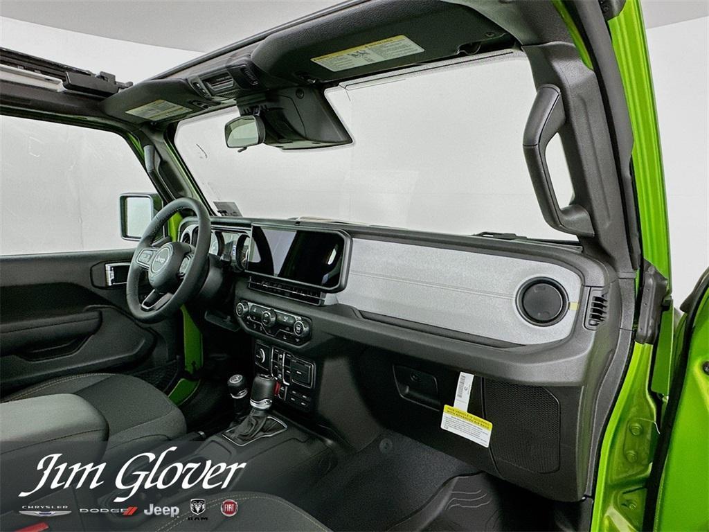 new 2025 Jeep Wrangler car, priced at $45,131