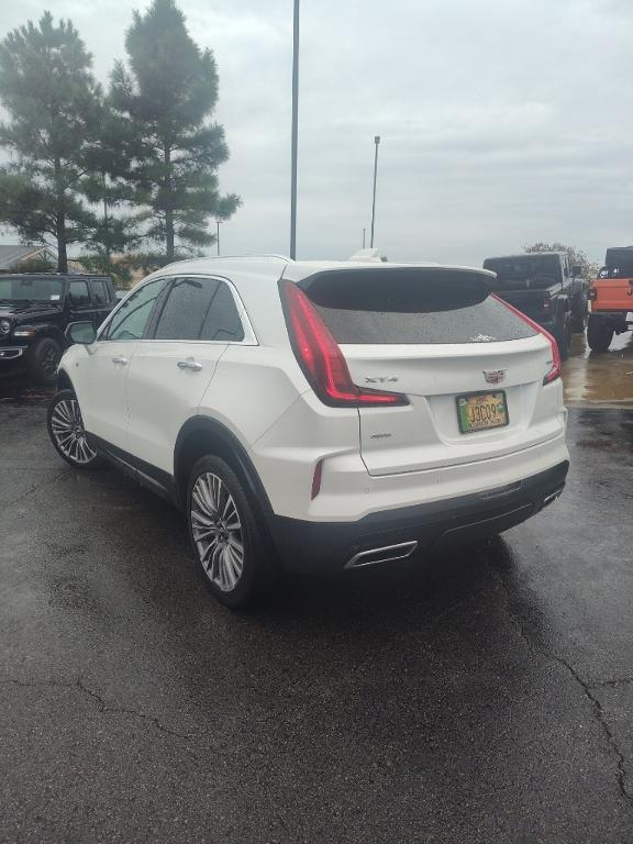 used 2024 Cadillac XT4 car, priced at $35,999