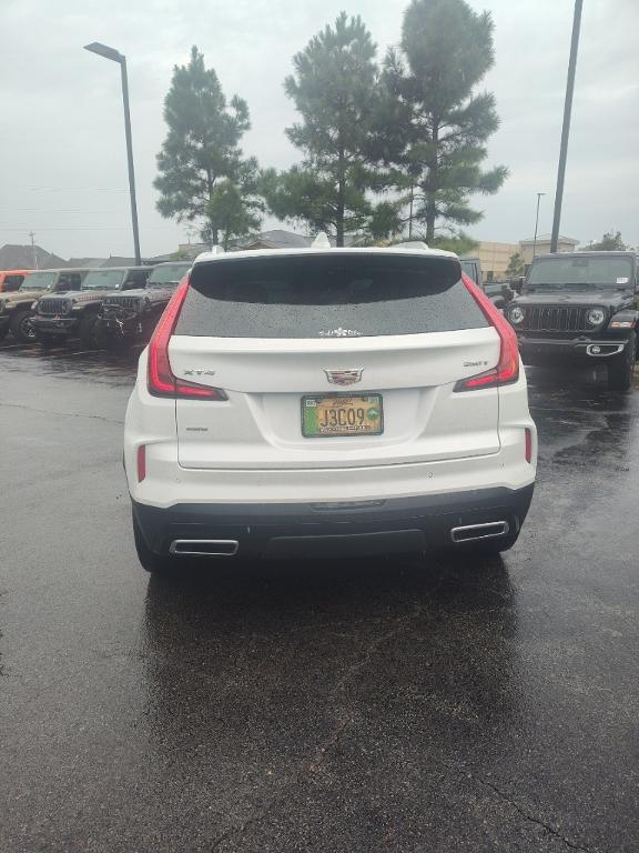 used 2024 Cadillac XT4 car, priced at $35,999
