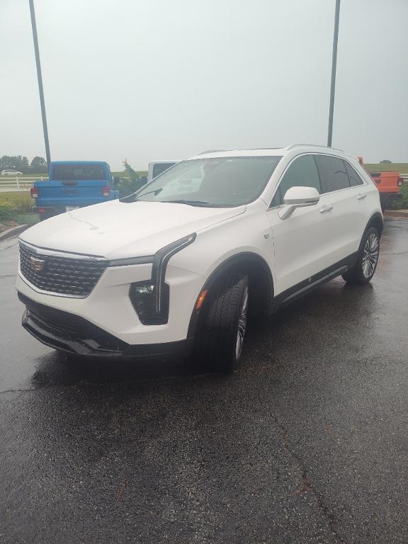 used 2024 Cadillac XT4 car, priced at $35,999