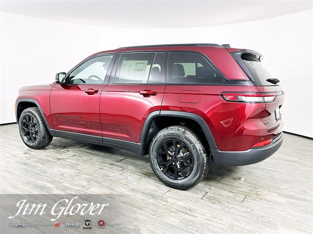 new 2025 Jeep Grand Cherokee car, priced at $39,025