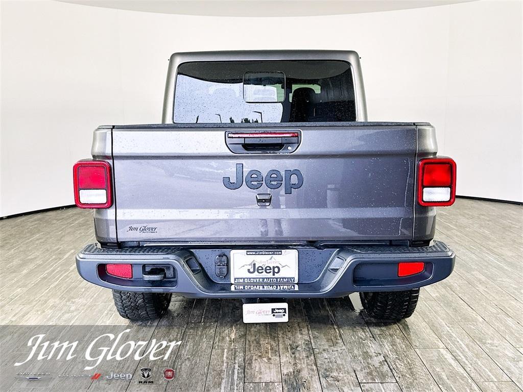 new 2025 Jeep Gladiator car, priced at $39,910